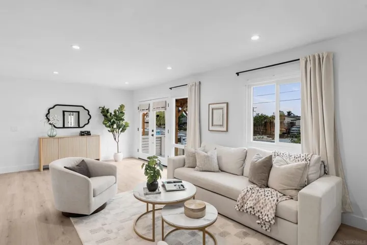 4455 Pocahontas Ave, San Diego, California 92117 — photo 4