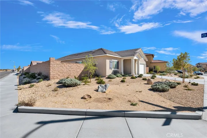 13110 Sierra Blanca, Victorville, California 92394 — photo 4