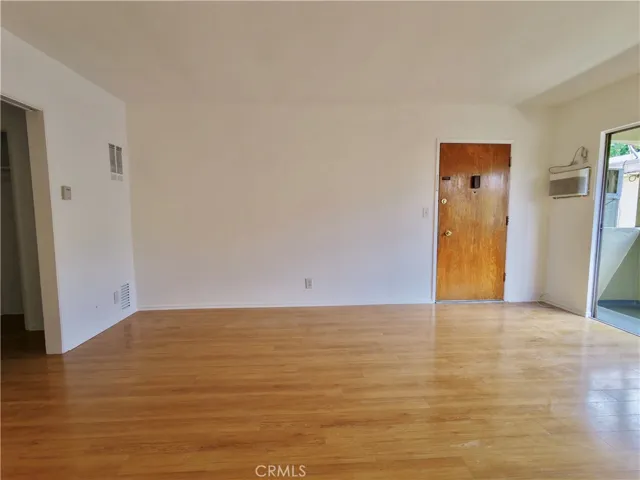 919 N Orange Grove Avenue 5, Los Angeles, California 90046 — photo 5