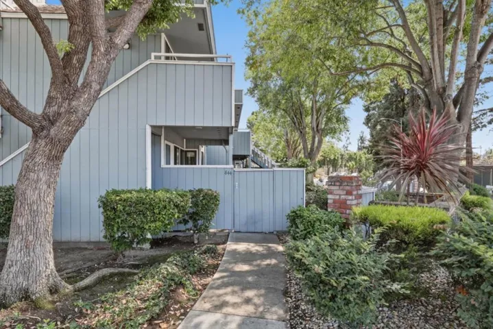844 La Barbera Drive, San Jose, California 95126 — photo 4