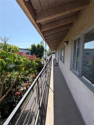 1808 10th Street D, Santa Monica, California 90404 — photo 4