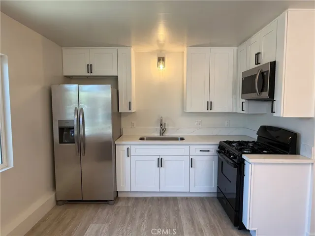 7031 Bellaire Ave, North Hollywood, California 91605 — photo 4