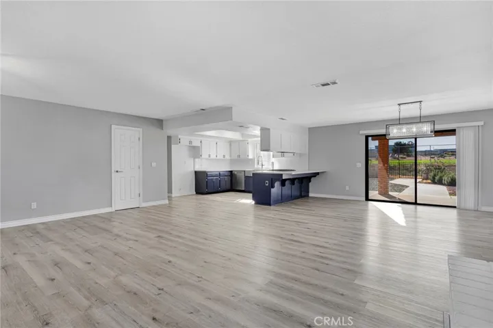 12458 Spring Valley Parkway, Victorville, California 92395 — photo 4