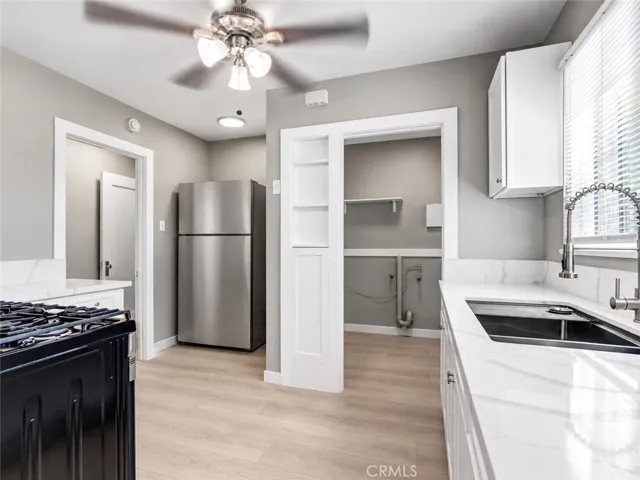 4616 6th Avenue, Los Angeles, California 90043 — photo 4