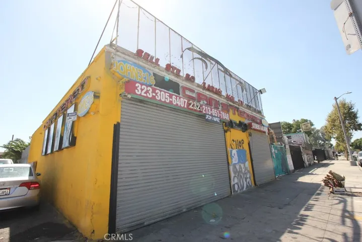 232 E Manchester, Los Angeles, California 90003 — photo 4