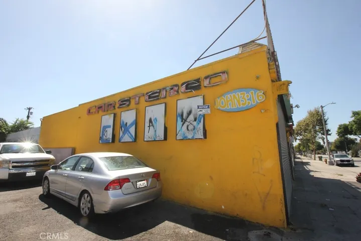 232 E Manchester, Los Angeles, California 90003 — photo 5