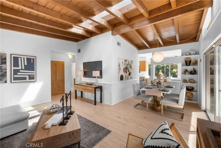5761 Wish, Encino, California 91316 — photo 5