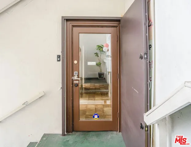 866 S Westmoreland Avenue, Los Angeles, California 90005 — photo 4