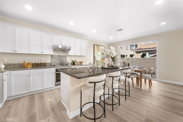 16005 Grape Avenue, Chino, California 91708 — photo 5