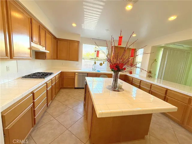 3100 Mill Ridge, Hemet, California 92545 — photo 4