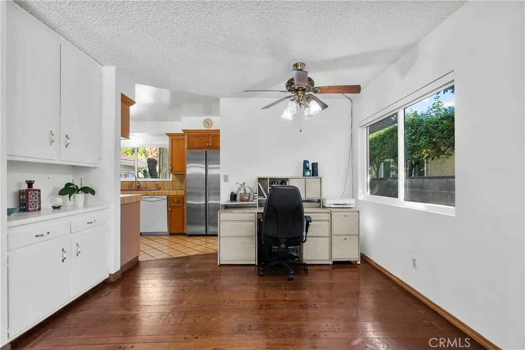 Breakfast nook Breakfast nook