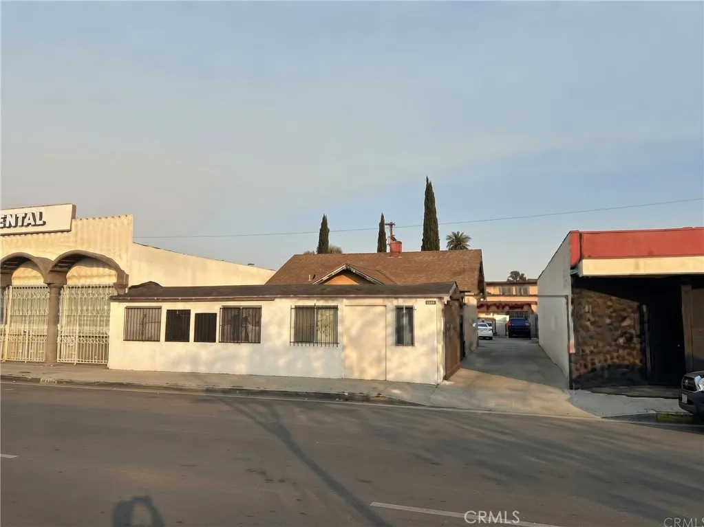 12008 Long Beach Blvd