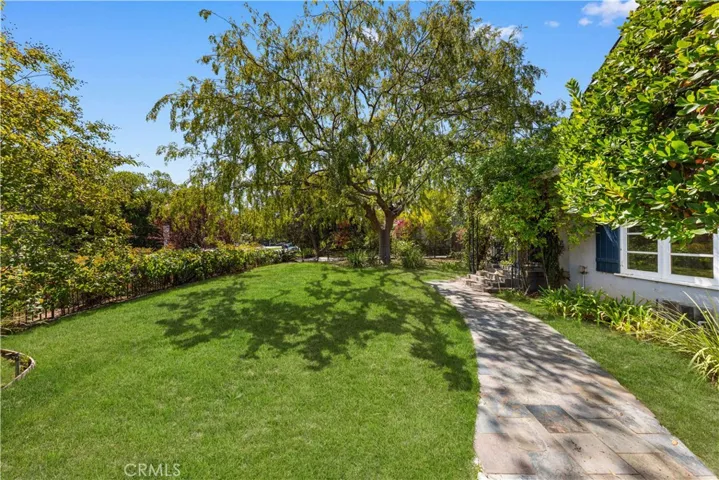 555 Sierra Madre Boulevard, San Marino, California 91108 — photo 5