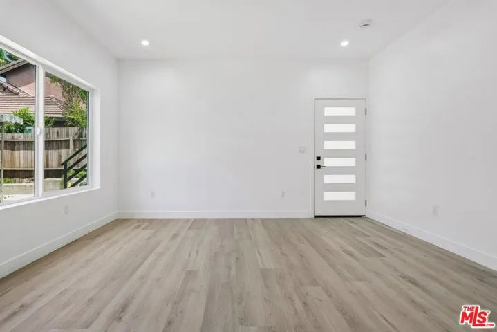 1434 Beverwil 1, Los Angeles, California 90035 — photo 4