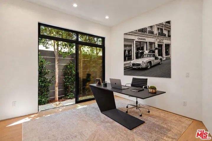 1130 N Poinsettia Place, West Hollywood, California 90046 — photo 5