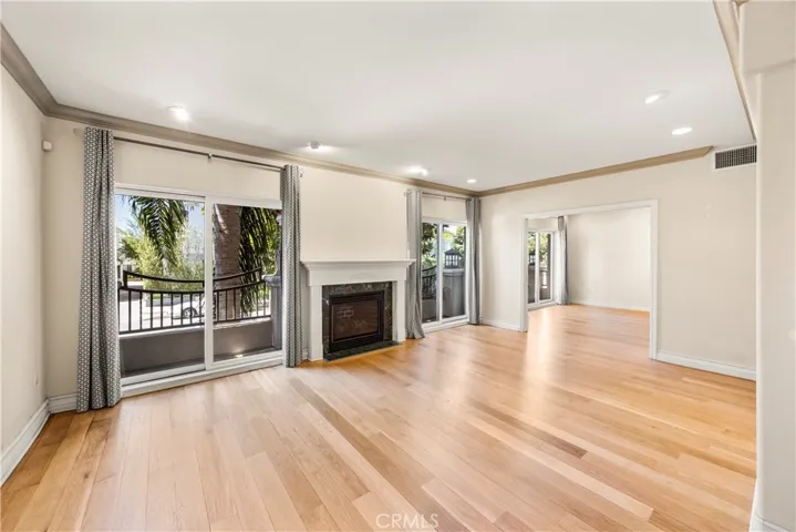 1740 S Westgate, Los Angeles, California 90025 — photo 5