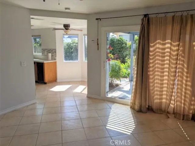 15073 Cornflower Court, Fontana, California 92336 — photo 5