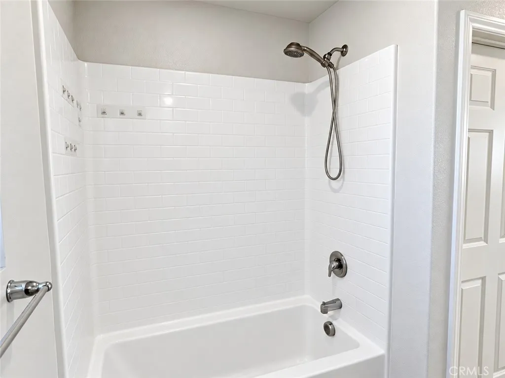 Primary Suite Bathroom