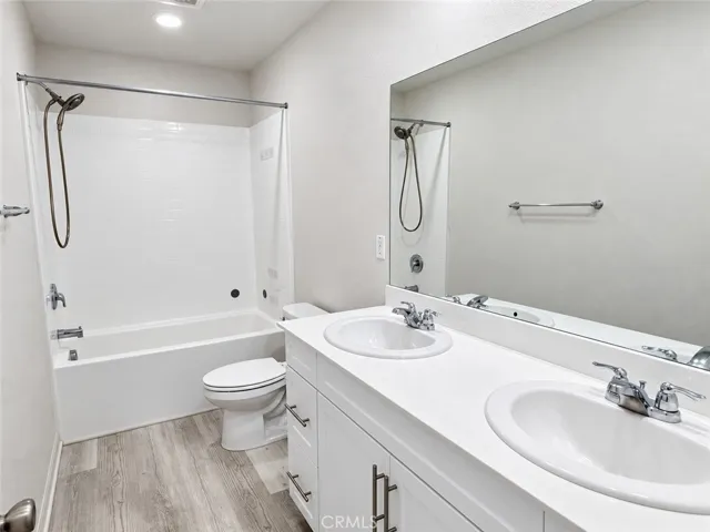 Full Bath