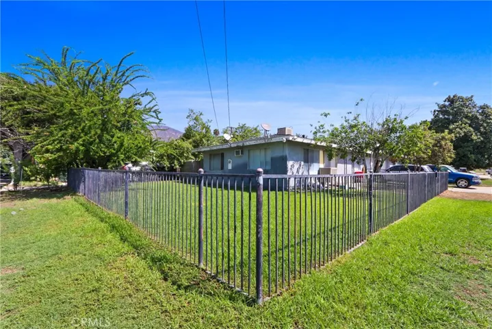 202 E 43rd, San Bernardino, California 92404 — photo 5