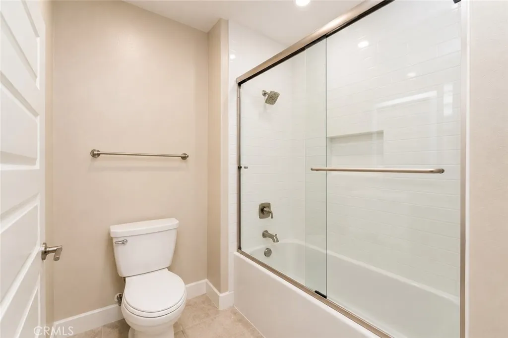 Upstair Bath Upstair Bath