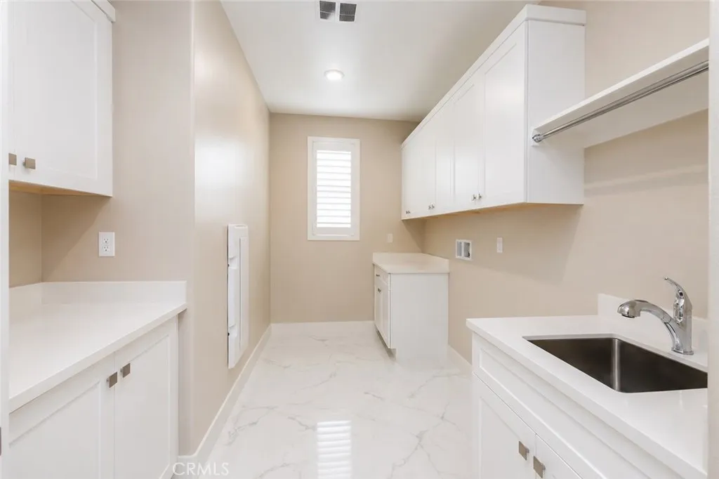Laundry Room with Sink Laundry Room with Sink
