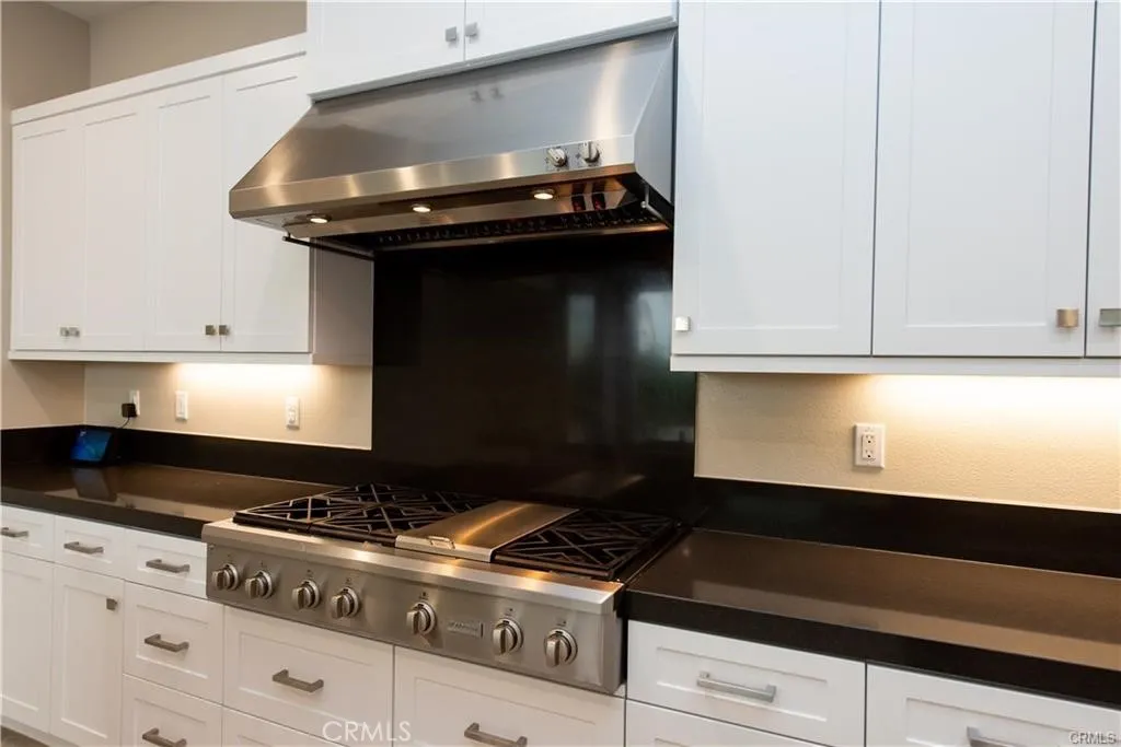 Built in 6-burner Stove Built in 6-burner Stove