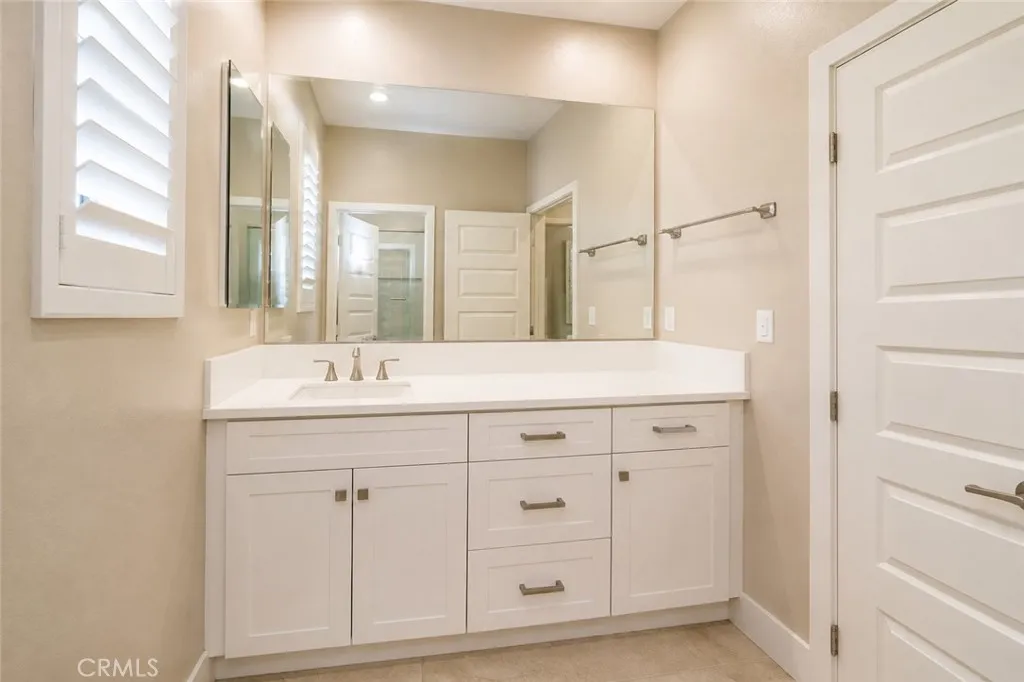 Upstair Bath Upstair Bath