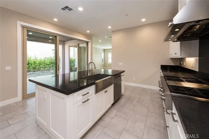 Huge Kitchen and Island