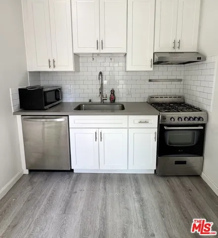5525 Harold Way 1, Los Angeles, California 90028 — photo 4
