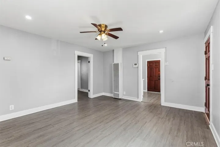 1049 W 67th, Los Angeles, California 90044 — photo 5