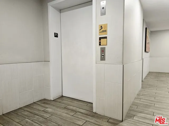 14415 Benefit Street 202, Los Angeles, California 91423 — photo 4