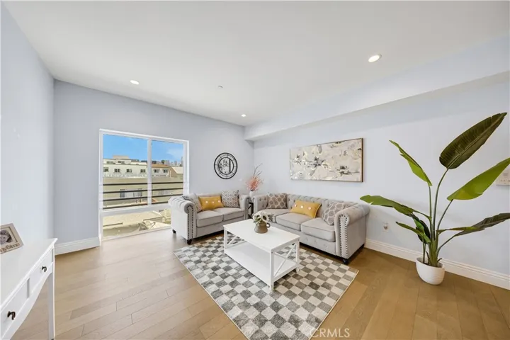 2939 Leeward 403, Los Angeles, California 90005 — photo 5