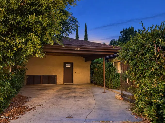 3908 Vineland Avenue, Studio City, California 91604 — photo 5