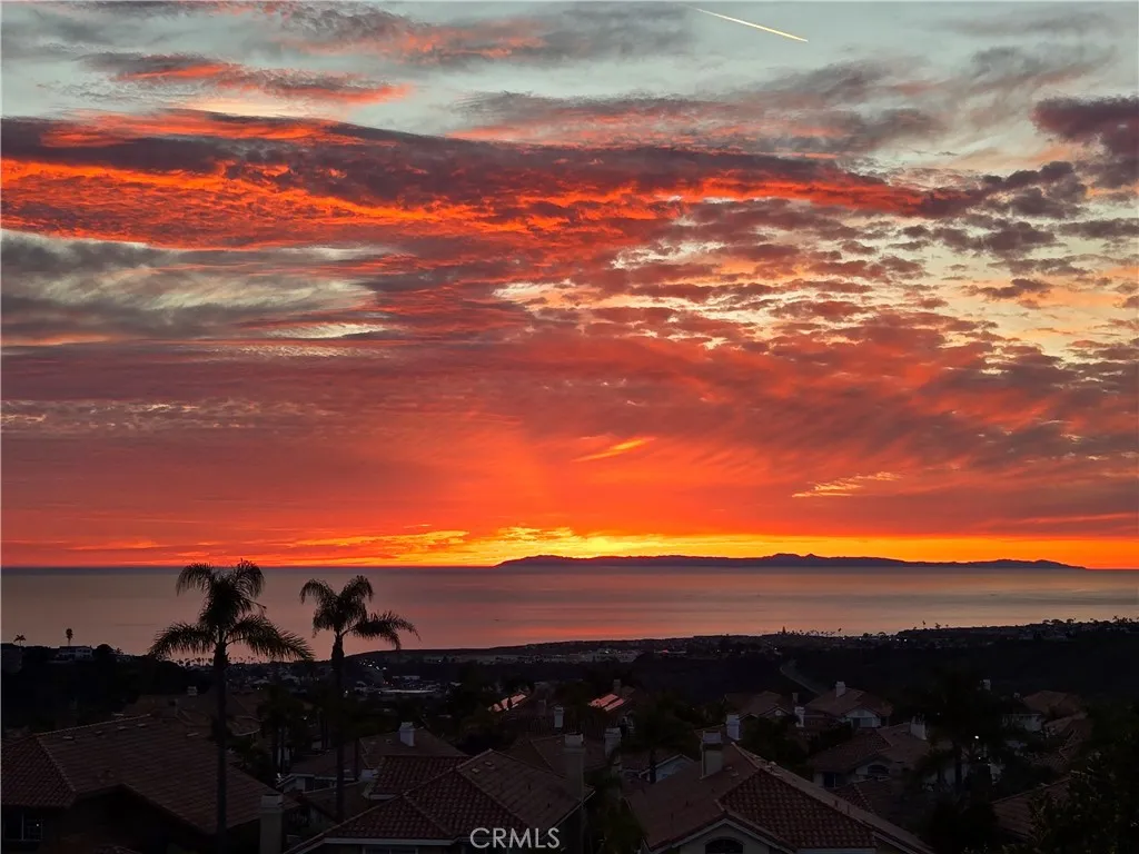 Sunsets in San Clemente are beautiful.