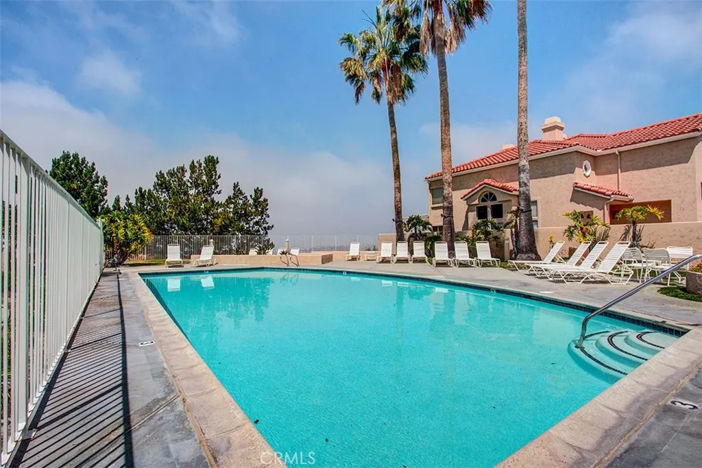 Vilamoura's private pool has ocean views.