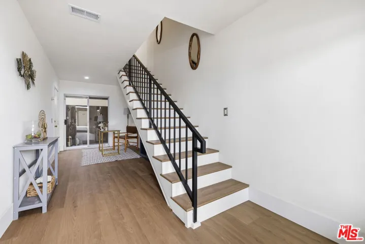 4164 Tujunga Avenue 103, Studio City, California 91604 — photo 4