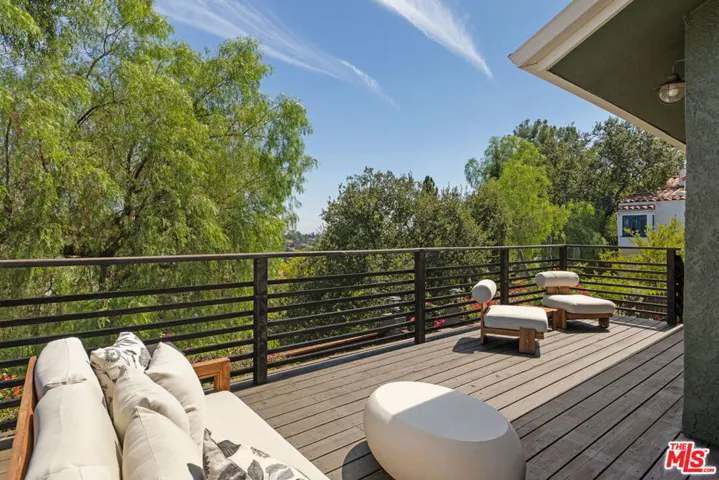 853 Tipton Terrace, Los Angeles, California 90042 — photo 5