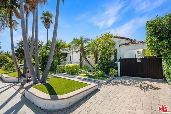 1173 S Point View Street, Los Angeles, California 90035 — photo 4