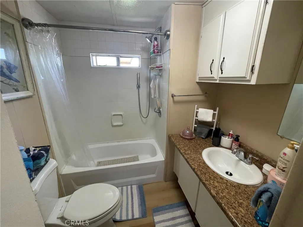 Bathroom Bathroom
