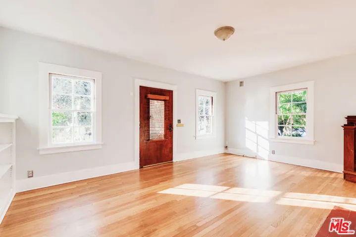 1005 W Kensington Road, Los Angeles, California 90026 — photo 5