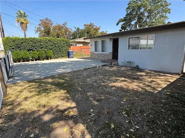 885 San Jacinto, San Bernardino, California 92408 — photo 4