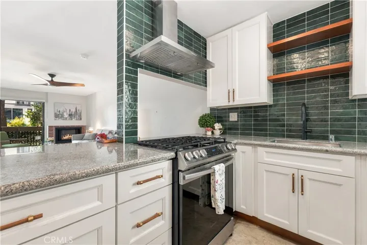 15207 Magnolia Boulevard 119, Sherman Oaks, California 91403 — photo 5