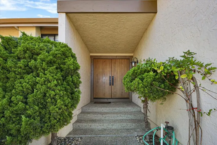 1665 Toyon Court, San Mateo, California 94403 — photo 4