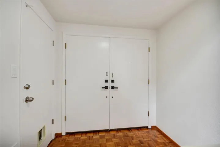 1665 Toyon Court, San Mateo, California 94403 — photo 5