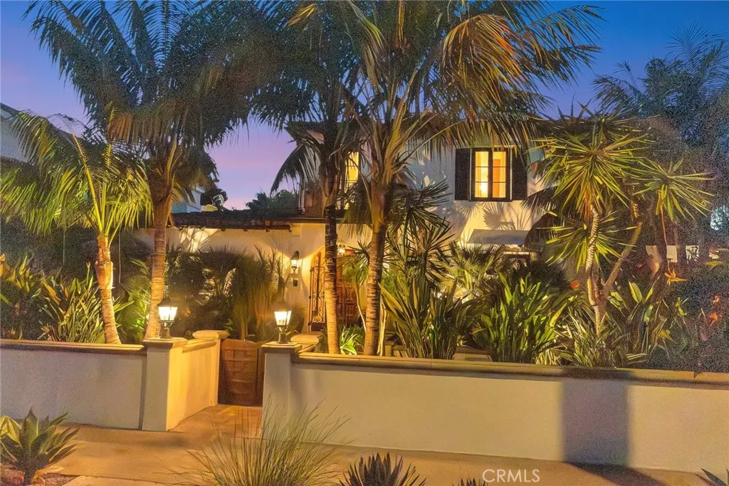 Welcome to 293 Saint Joseph Ave, an architectural marvel atop the hill of the "estates section" of Belmont Heights.  Stunning by day and magical by night...