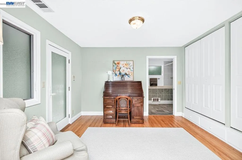 Additional suite with ADA bathroom and separate entrance Additional suite with ADA bathroom and separate entrance