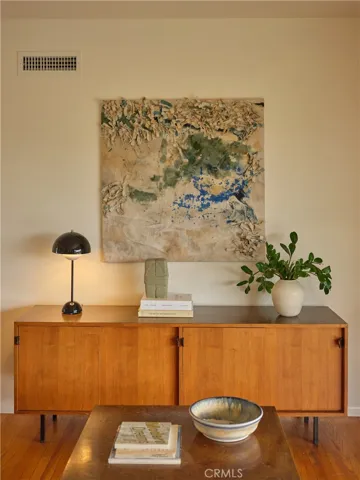 4304 Caledonia, Los Angeles, California 90065 — photo 4