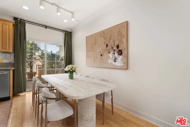 5312 Denny Avenue 7, North Hollywood, California 91601 — photo 5