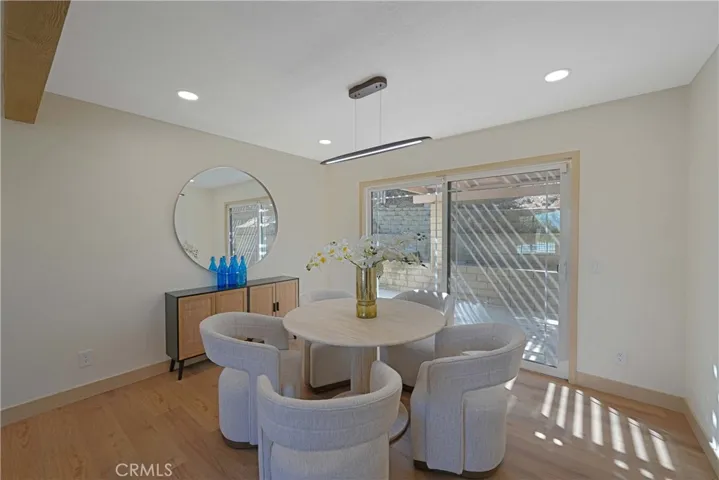 Dinning Room 2
